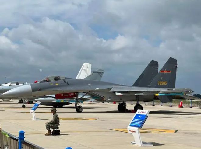 殲-11BG，中國(guó)航空工業(yè)的驕傲與未來(lái)展望，殲-11BG，中國(guó)航空工業(yè)的榮光與未來(lái)展望