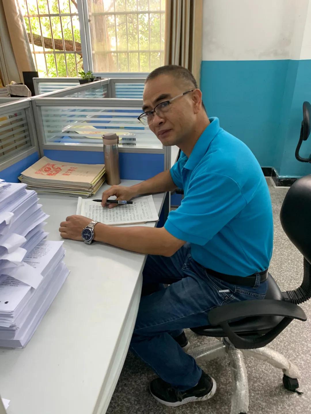 一肖拖一肖二中二組合分析，有多少組可能性？，一肖拖一肖二中二組合解析，可能性組合數(shù)量探究