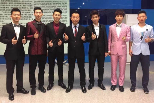 劉伯溫期期精一肖930，揭秘預(yù)測(cè)背后的神秘故事與傳奇人物，劉伯溫揭秘預(yù)測(cè)背后的神秘故事與傳奇人物，期期精一肖傳奇揭秘 930預(yù)測(cè)傳奇人物劉伯溫的一生