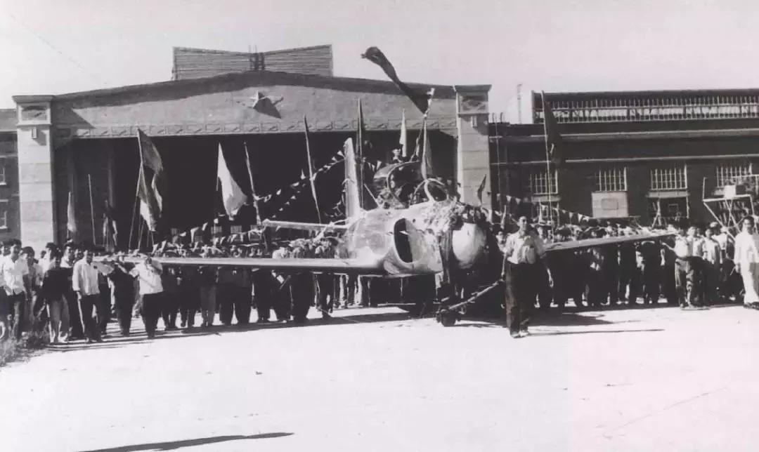 中國最可怕的戰(zhàn)機，殲-60的神秘面紗與視頻揭秘，揭秘中國頂尖戰(zhàn)機殲-60的神秘面紗與性能揭秘視頻