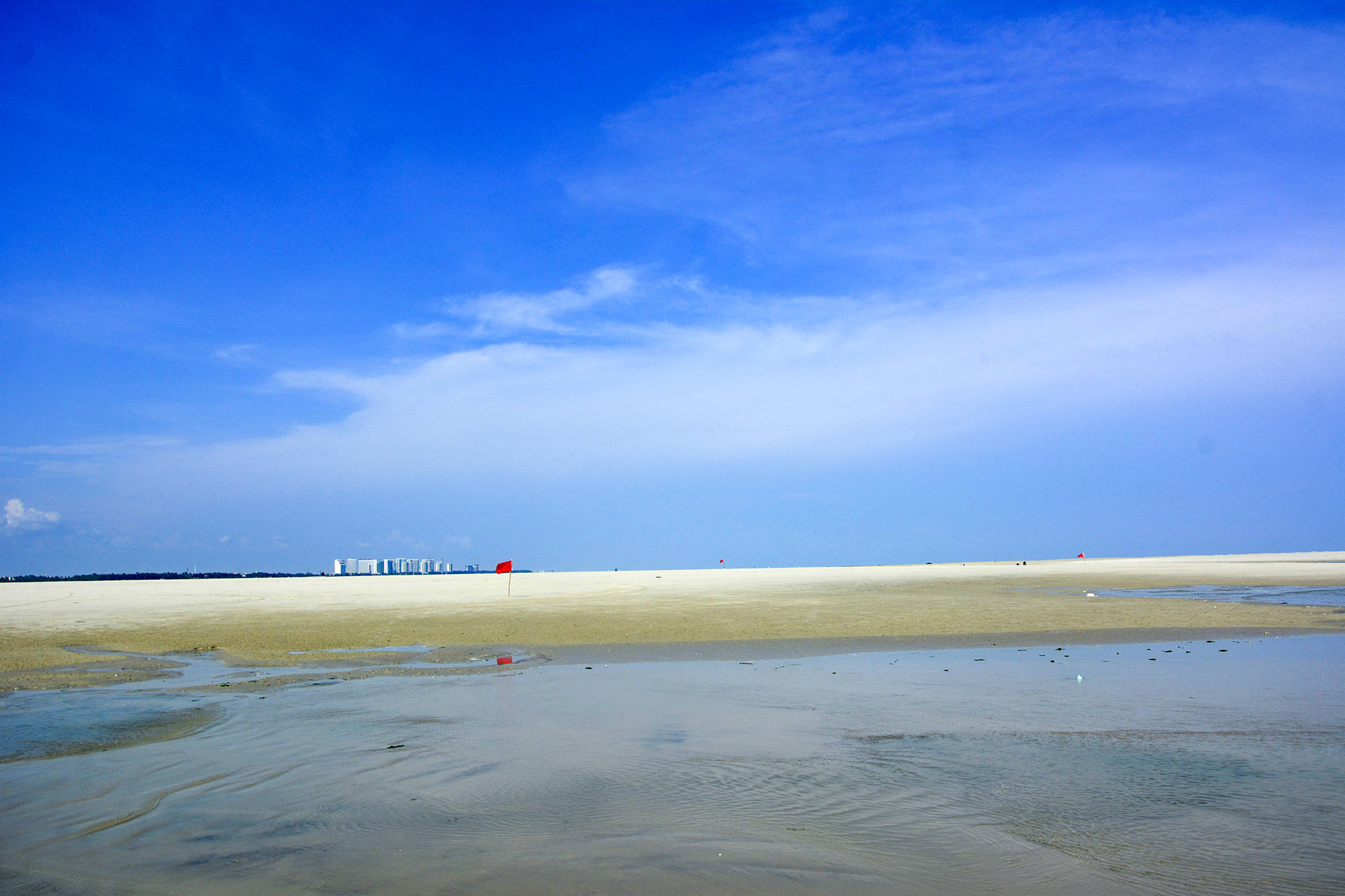 北海銀灘與潿洲島，哪個(gè)更吸引你？，北海銀灘與潿洲島，哪個(gè)更讓你心動(dòng)？