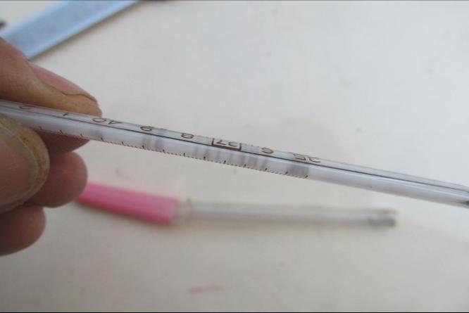 關(guān)于寶寶發(fā)燒的小妙招，如何應(yīng)對(duì)寶寶體溫達(dá)到38度的小技巧，寶寶發(fā)燒應(yīng)對(duì)指南，小妙招助你處理寶寶體溫38度問(wèn)題