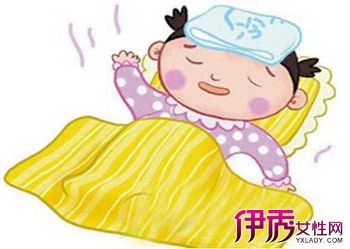 小孩發(fā)燒怎么辦？簡(jiǎn)單的退燒方法，小孩發(fā)燒如何應(yīng)對(duì)？簡(jiǎn)易退燒方法指南