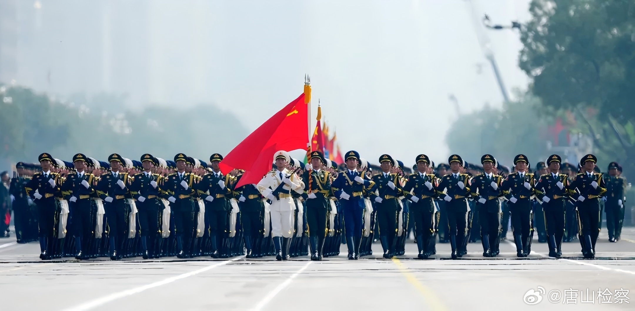 大閱兵視頻完整版，回顧歷史，展望未來，大閱兵回顧歷史，展望未來，視頻完整版震撼呈現(xiàn)