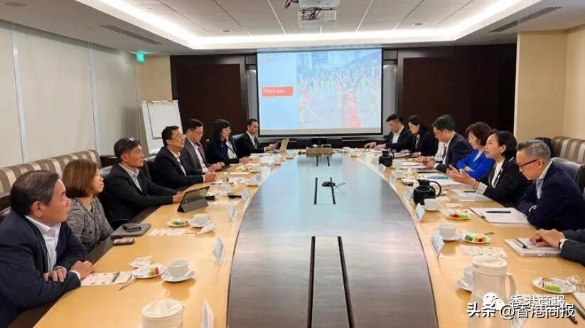 關(guān)于香港正版資料的免費(fèi)獲取，未來(lái)的機(jī)遇與挑戰(zhàn)（2025年展望），香港正版資料的未來(lái)機(jī)遇與挑戰(zhàn)，免費(fèi)獲取與2025年展望