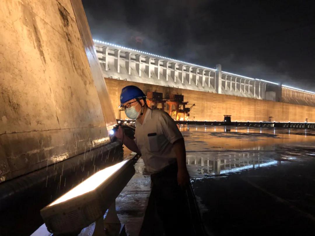 長(zhǎng)江電力股票股，投資潛力與市場(chǎng)前景分析，長(zhǎng)江電力股票投資潛力與市場(chǎng)前景深度解析