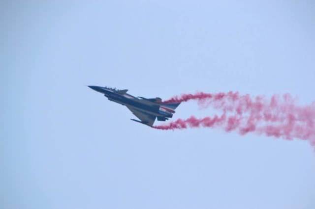 殲-10與F-16在巴基斯坦，技術(shù)比拼下的空戰(zhàn)實(shí)力對(duì)比，巴基斯坦空戰(zhàn)實(shí)力比拼，殲-10與F-16技術(shù)對(duì)決