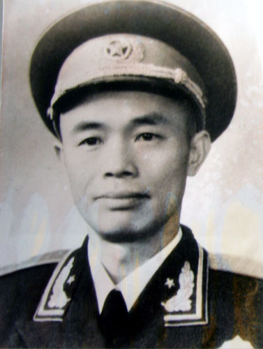 開(kāi)國(guó)授銜不滿的將軍，一位傳奇英雄的故事，傳奇英雄，開(kāi)國(guó)授銜不滿的將軍的故事