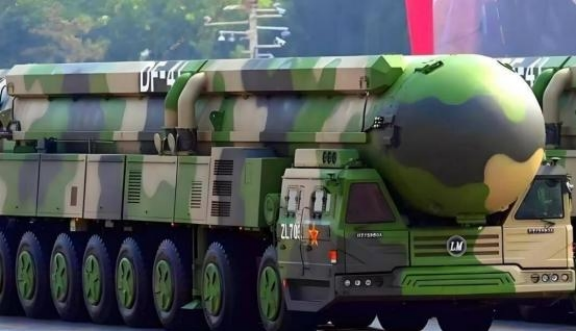 東風41能否擊沉航母？解析與探討，東風41能否擊沉航母？深度解析與探討