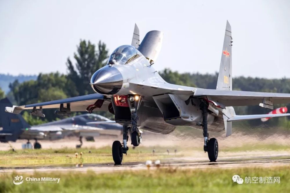殲-11B戰(zhàn)斗機(jī)參數(shù)詳解，殲-11B戰(zhàn)斗機(jī)性能參數(shù)全面解析