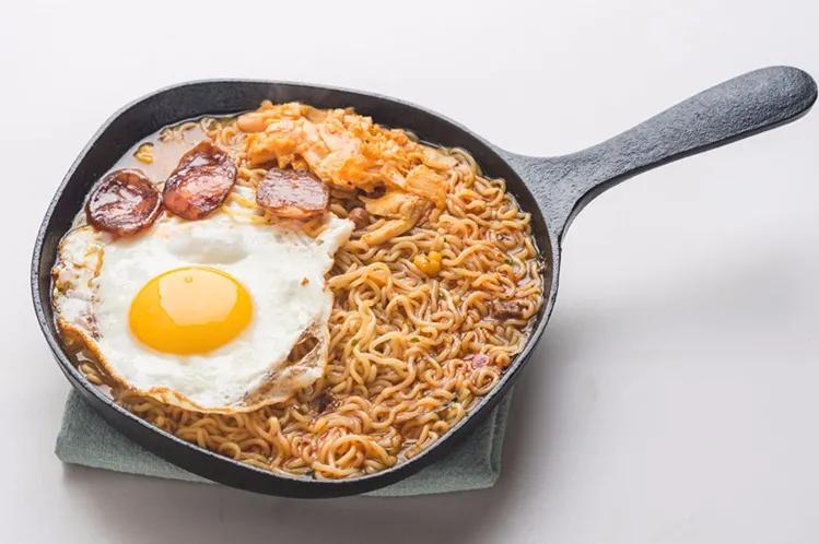 牛奶不能和什么一起吃，深入了解食物搭配的重要性，牛奶的食物搭配禁忌，深入了解食物搭配的重要性